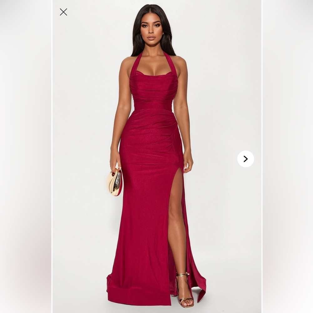 Fashion Nova - Endless Night Ruched Gown in Wine size Medium - NW